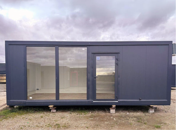 PAVILHÃO COMERCIAL CONTENTOR 3x7 GRANDES VITRINES