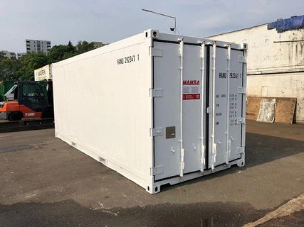 NOVO RECIPIENTE REFRIGERADO DE 20′, RECÉM PINTADO (IVA INCLUÍDO)