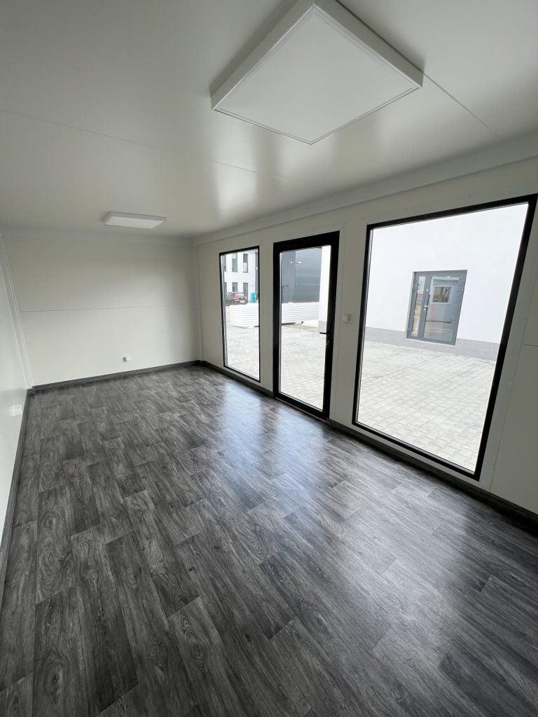 CONTENEDOR HABITABLE 700CM X 300CM