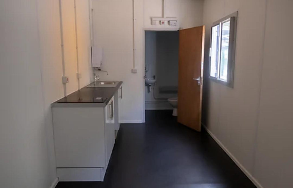 RECIPIENTE 40' ESCRITÓRIO BALDE ALTO