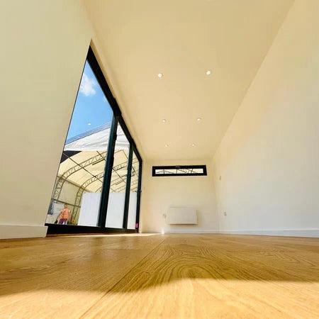 Escritório de Jardim 20x8ft CONVERSÃO DE RECIPIENTE DE TRANSPORTE PERSONALIZADO | Edifício Portátil