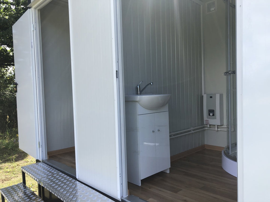 Contentor sanitário - sanita + duche + cisterna