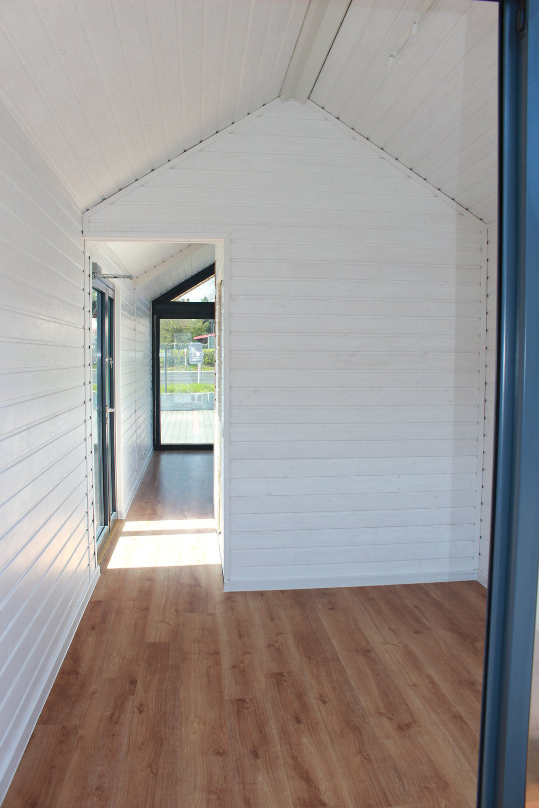 Casa pequena pronta a habitar 10,90 x 2,90 m