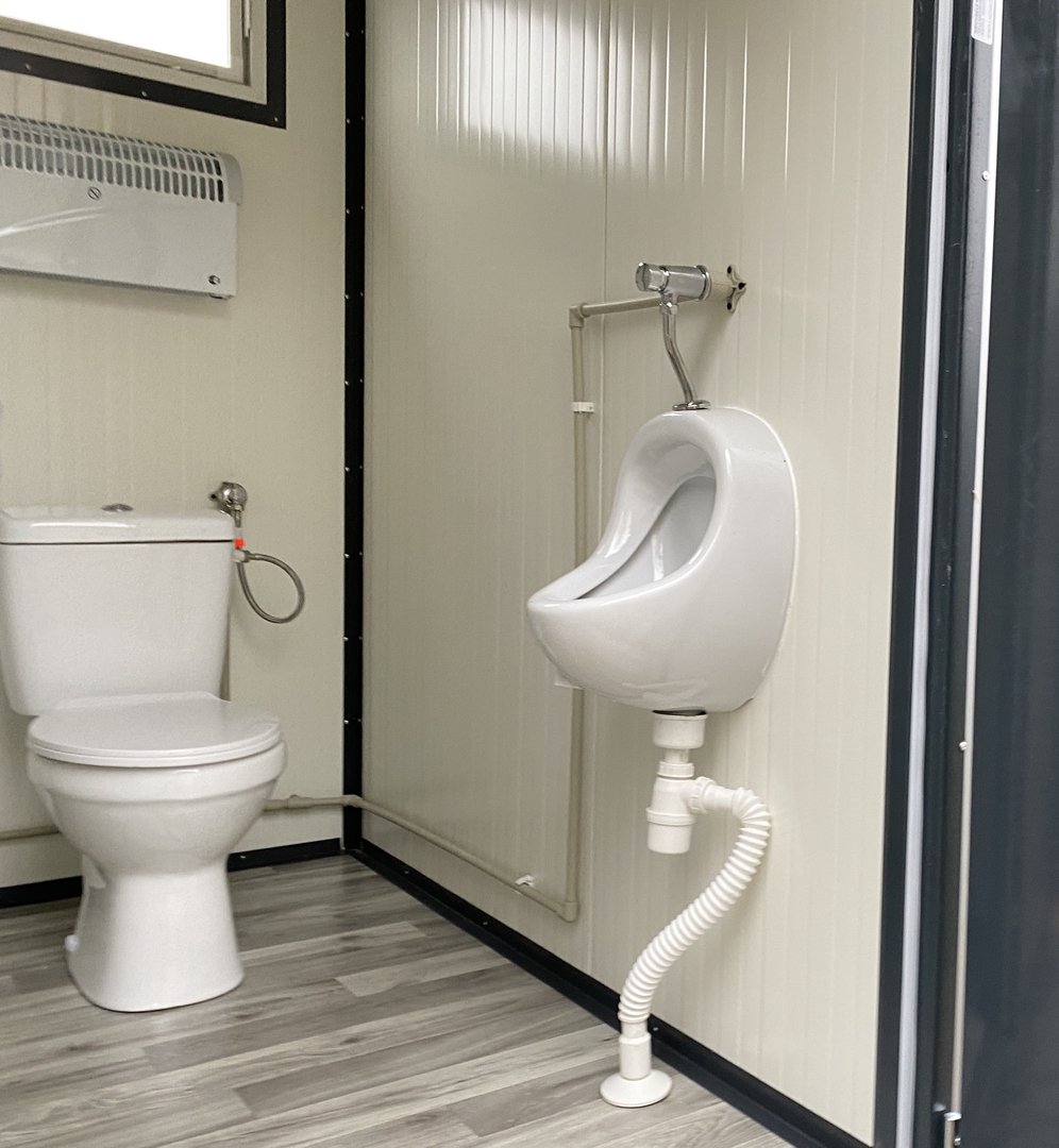 Contentor sanitário duplo 3,00 x 2,00m