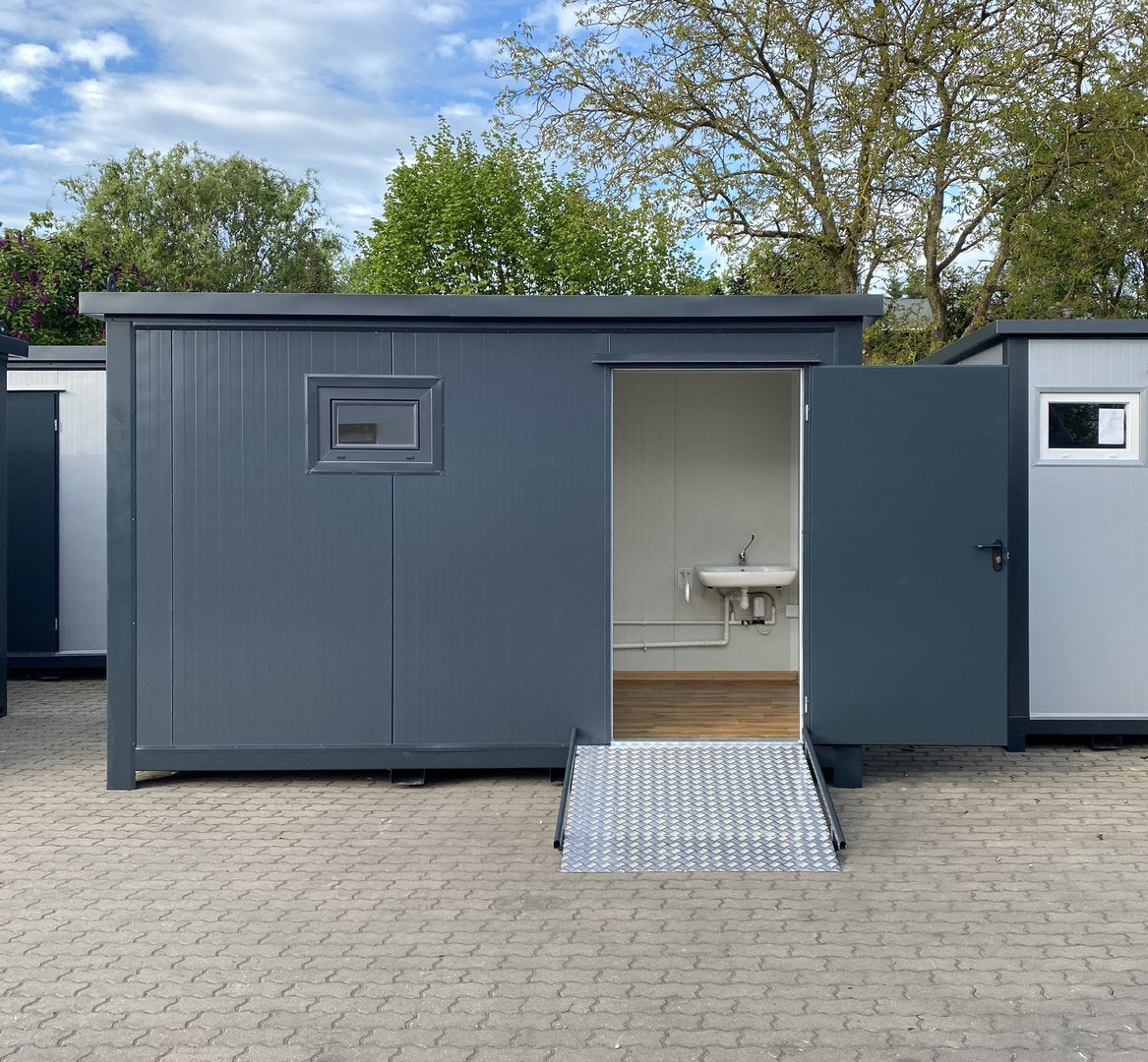 Recipiente sanitário para deficientes motores imediatamente