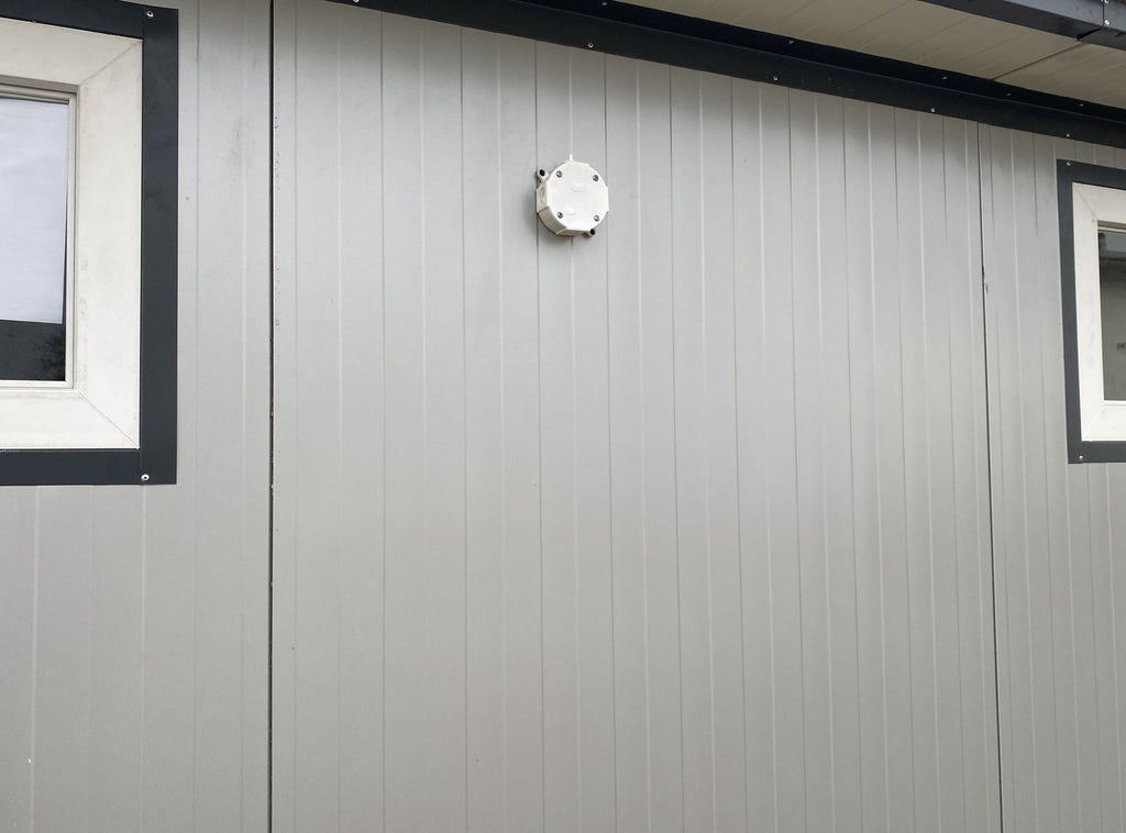 Contentor sanitário duplo 3,00 x 2,00m