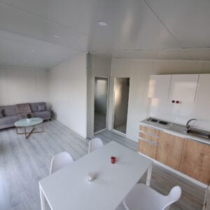 Bungalow mobilado – Chalé com jardim de 28 m²