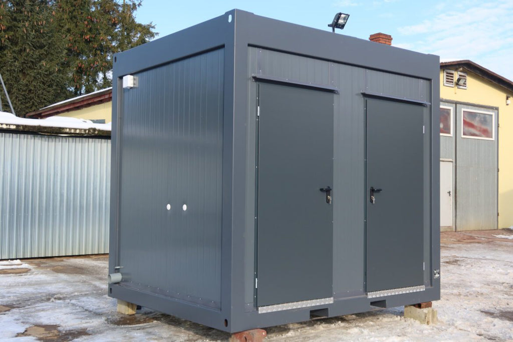 Contentor sanitário duplo com depósito de águas residuais (fossa séptica)