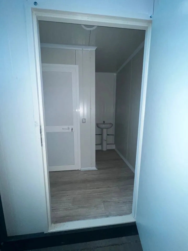 Contentor sanitário: Villex Sanitary Plus Cube Branco 6,0 x 2,4 x 2,6 m